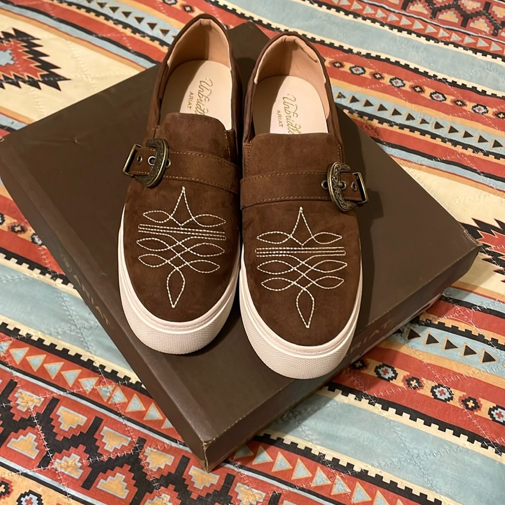 Ariat Shoes